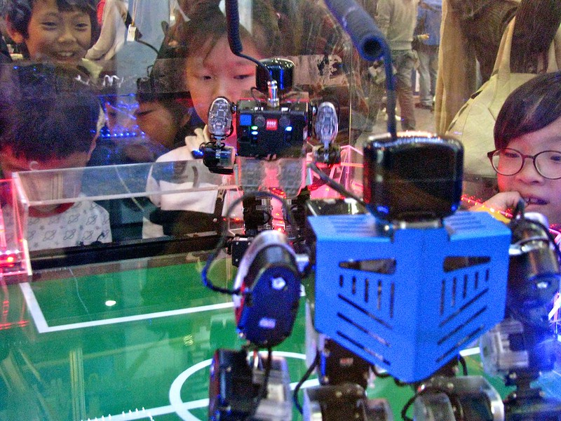 Annotated photos of Robotworld